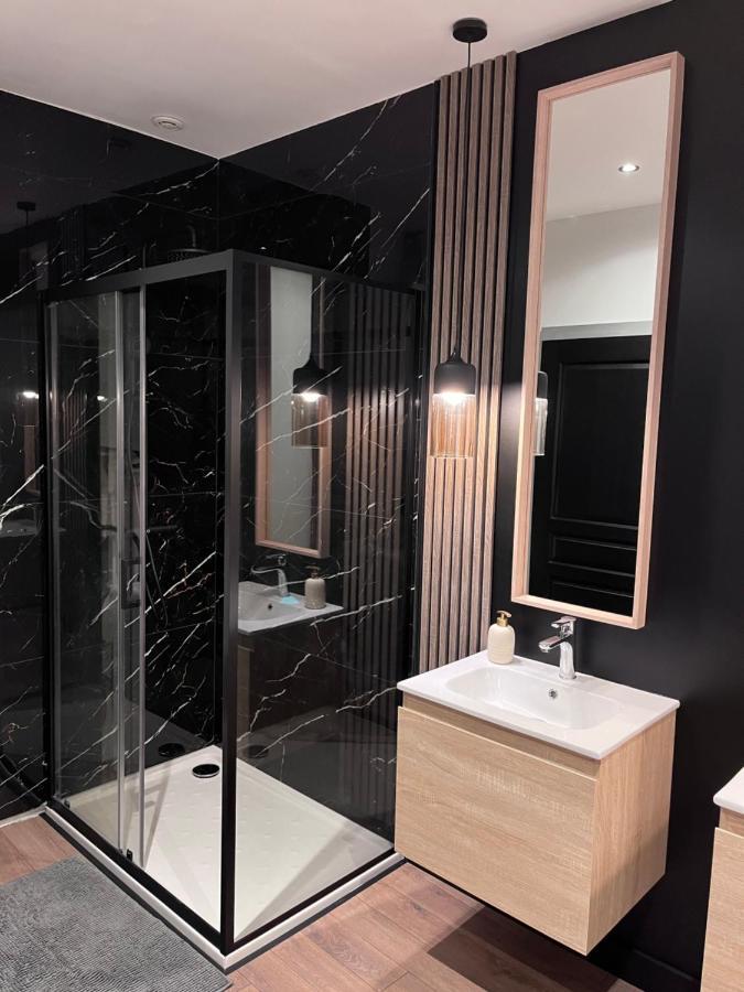 Appartement 2 Chambres - Saint Pierre ทรัวส์ ภายนอก รูปภาพ